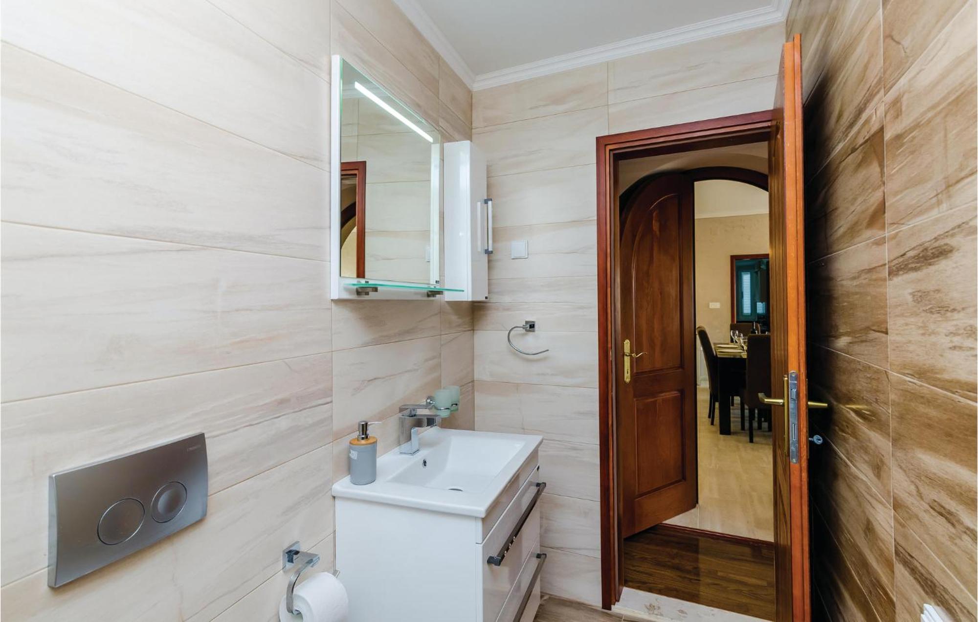 Amazing Home In Herceg Novi With House Sea View Luaran gambar